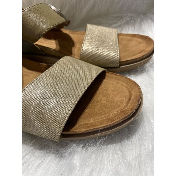 Eurosoft By Söfft Womens Metallic Gold Buckle Strap Sandals Size 10M - Picture 4 of 7